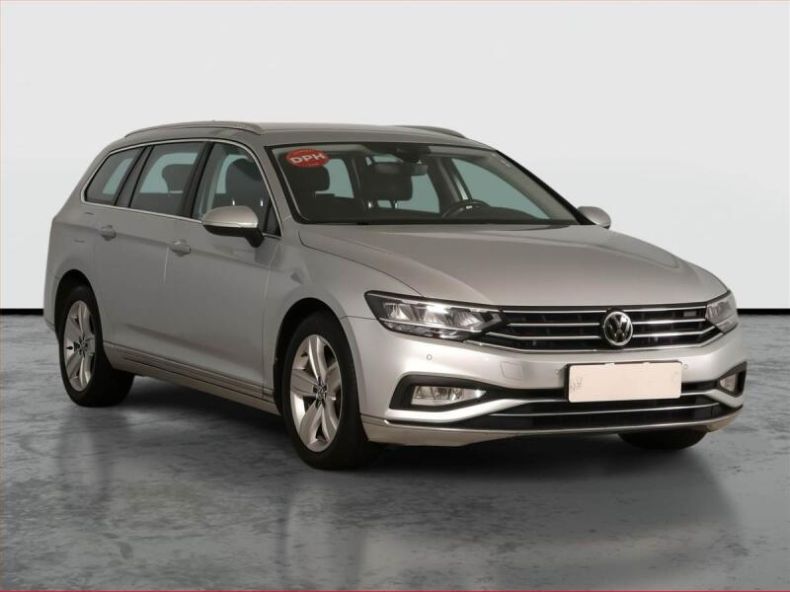 Volkswagen Passat - hlavní foto