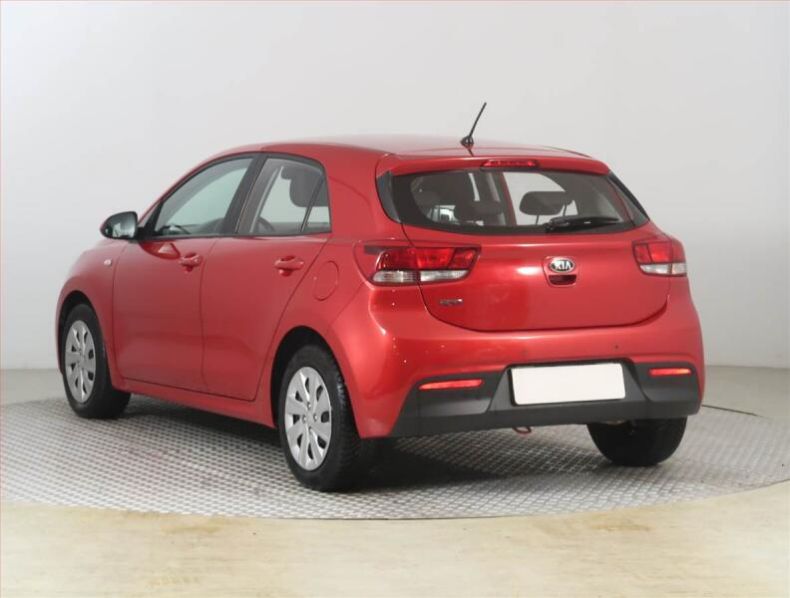 Kia Rio - hlavní fotka