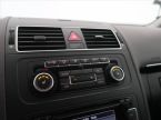 Volkswagen Touran - fotka číslo 16