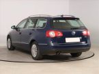 Volkswagen Passat - fotka číslo 3