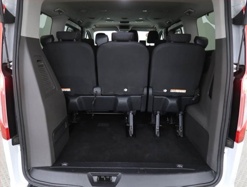 Ford Tourneo - hlavní fotka