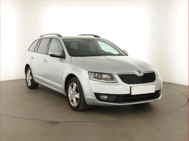 Škoda Octavia - hlavní foto
