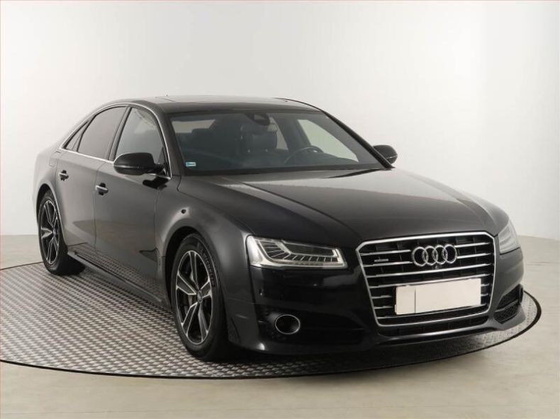 Audi A8 - hlavní fotka inzerátu