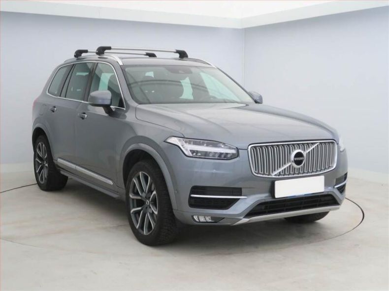 Volvo XC90 - hlavní fotka