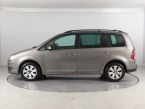 Volkswagen Touran - fotka číslo 2