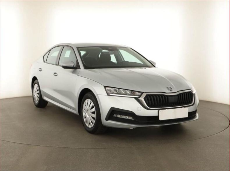 Škoda Octavia - hlavní fotka