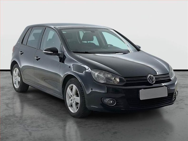 Volkswagen Golf - hlavní foto