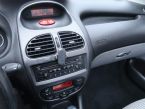 Peugeot 206 - fotka číslo 11