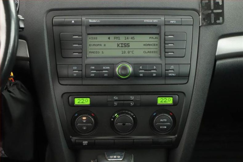 Škoda Octavia - hlavní fotka