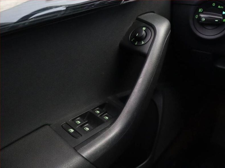 Škoda Octavia - hlavní fotka