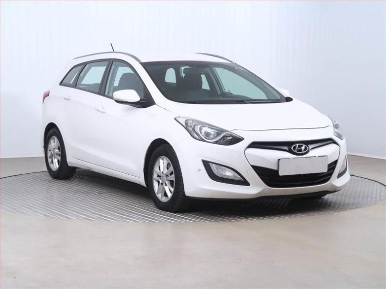 Hyundai i30 - hlavní fotka inzerátu