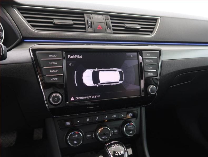 Škoda Superb - hlavní fotka