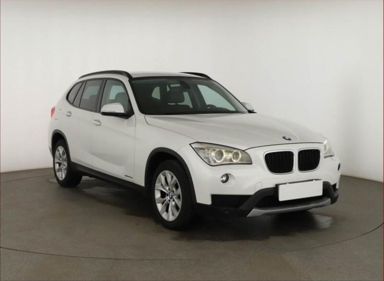 BMW X1 - hlavní foto