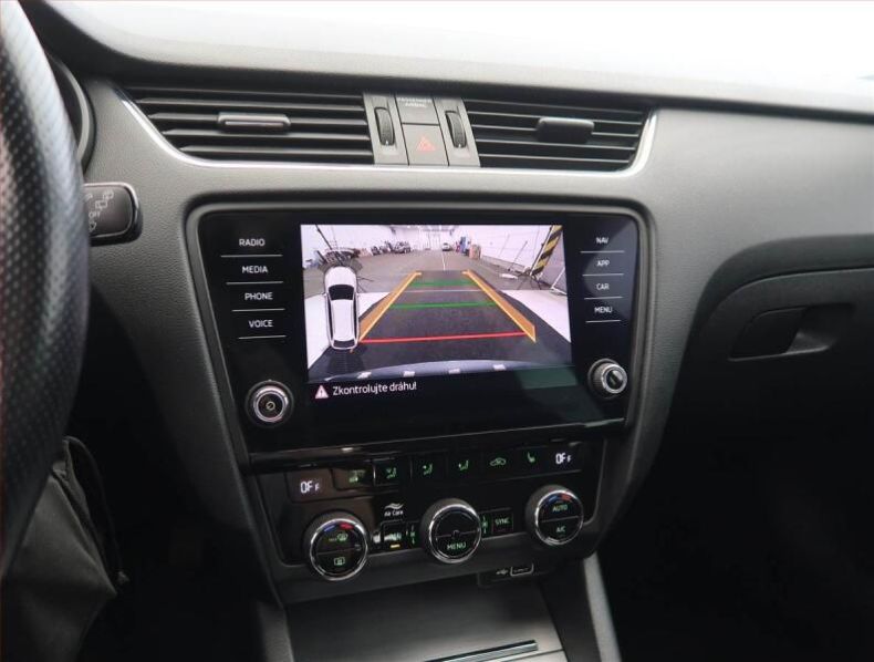 Škoda Octavia - hlavní fotka