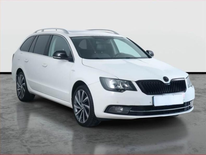 Škoda Superb - hlavní fotka inzerátu