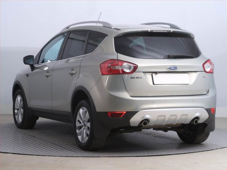 Ford Kuga - hlavní fotka