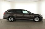 Volkswagen Passat - fotka číslo 5