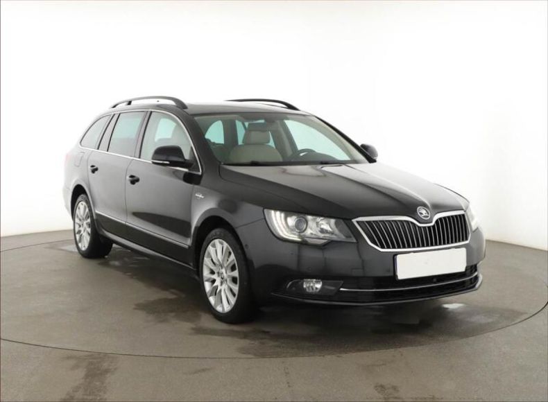 Škoda Superb - hlavní fotka inzerátu