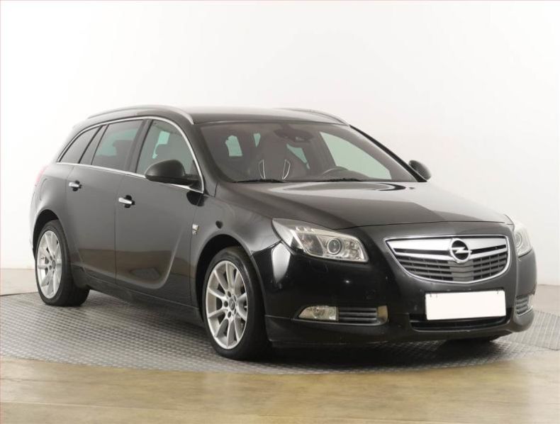 Opel Insignia - hlavní foto