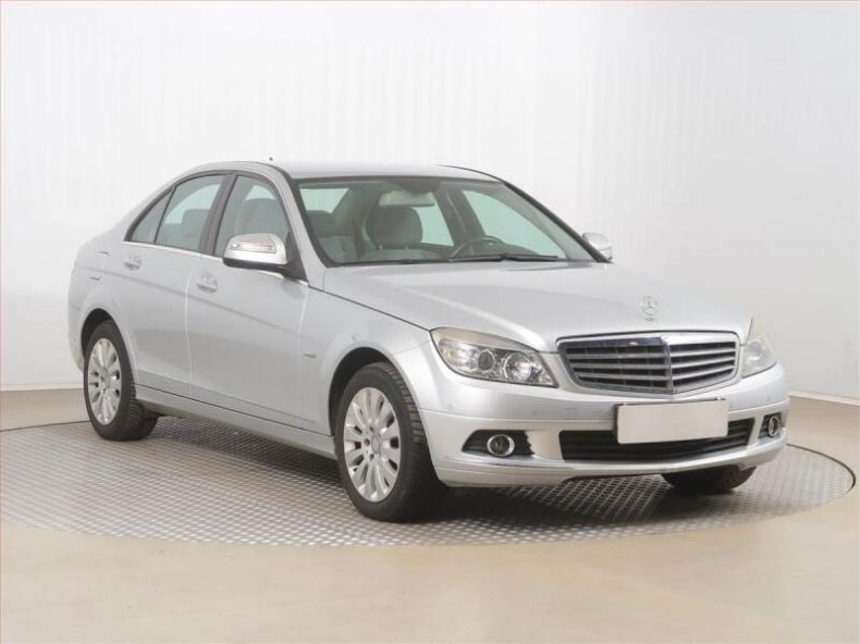 Mercedes Třída C - hlavní foto