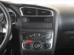 Citroën C4 - fotka číslo 11