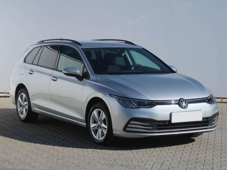 Volkswagen Golf - hlavní foto