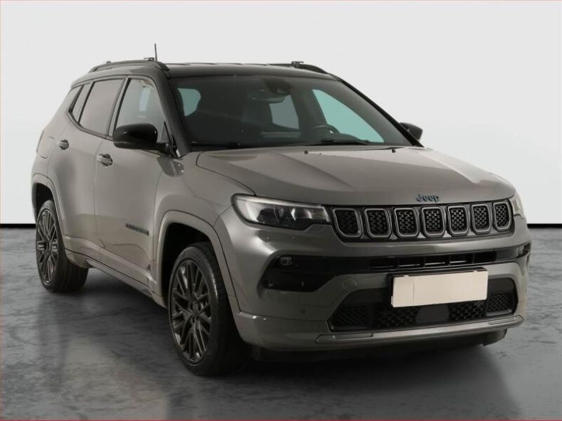 Jeep Compass - hlavní foto