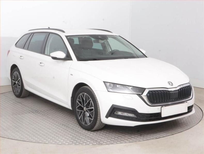 Škoda Octavia - hlavní foto
