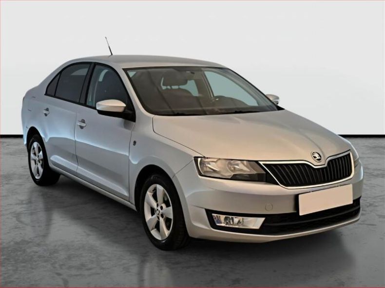 Škoda Rapid - hlavní foto