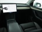 Tesla Model Y - fotka číslo 7