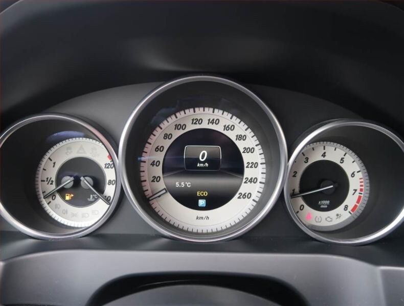 Mercedes Třída E - hlavní fotka