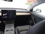 Tesla Model 3 - fotka číslo 7