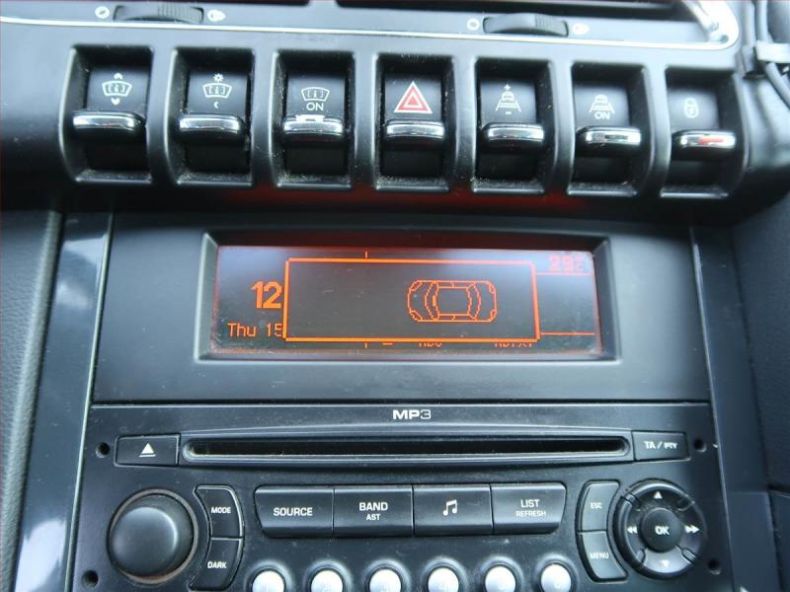 Peugeot 3008 - hlavní fotka