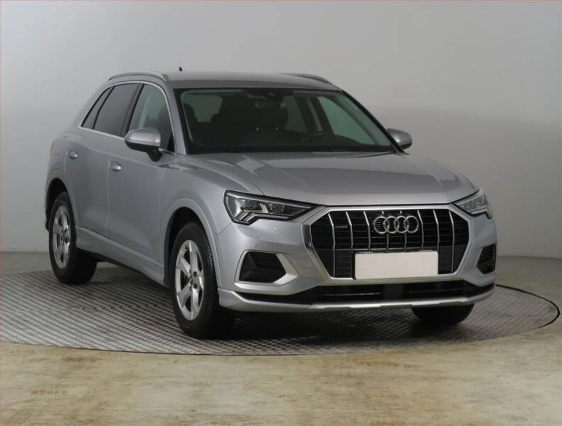 Audi Q3 - hlavní foto