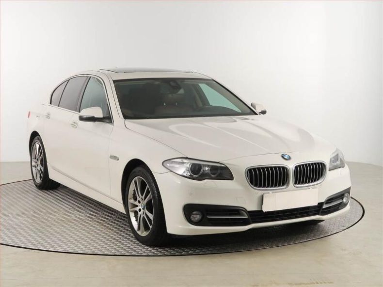 BMW Řada 5 - hlavní foto