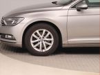 Volkswagen Passat - fotka číslo 14