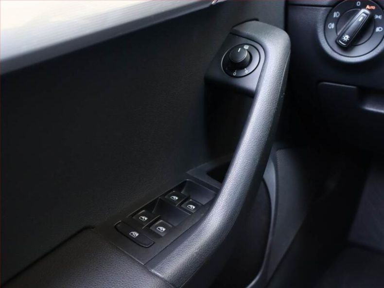 Škoda Octavia - hlavní fotka