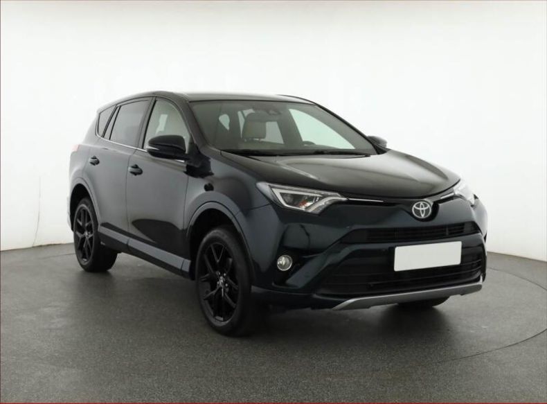 Toyota RAV 4 - hlavní foto