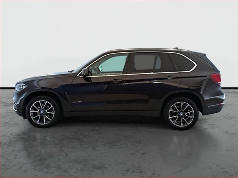 BMW X5 - hlavní fotka