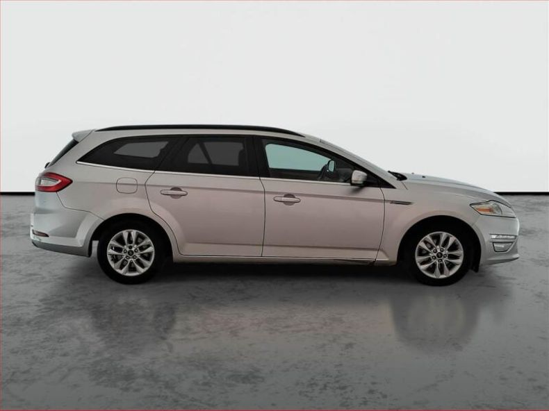 Ford Mondeo - hlavní fotka