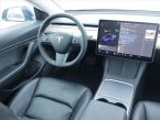 Tesla Model 3 - fotka číslo 6