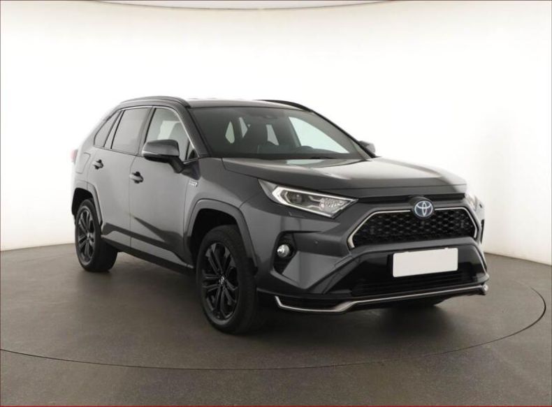Toyota RAV 4 - hlavní foto