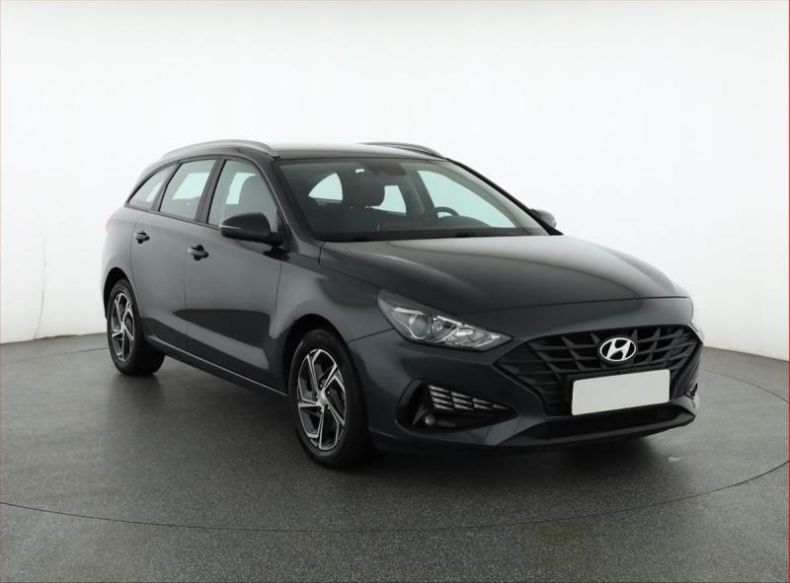 Hyundai i30 - hlavní foto