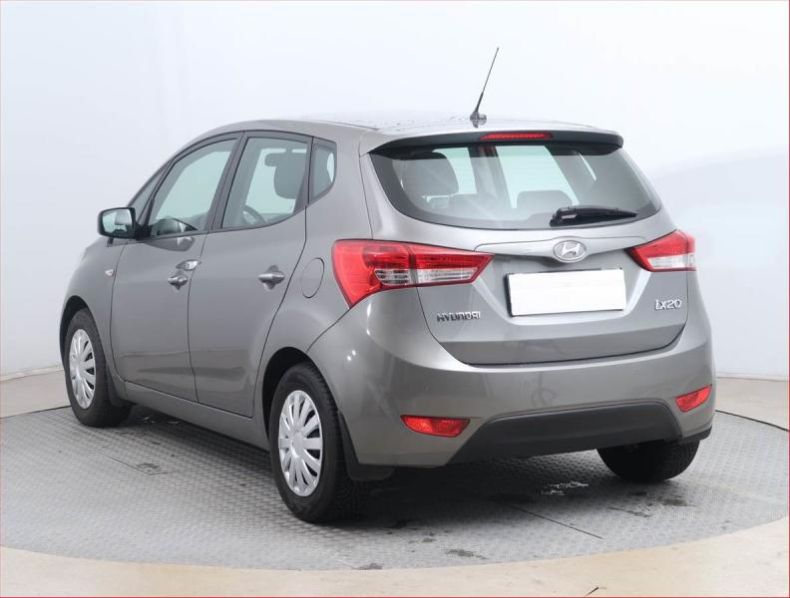 Hyundai ix20 - hlavní fotka
