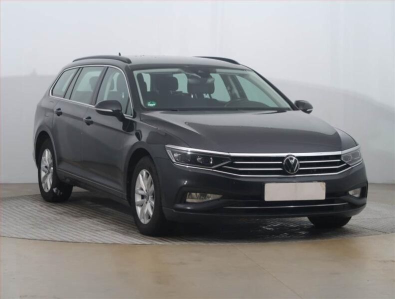 Volkswagen Passat - hlavní fotka inzerátu