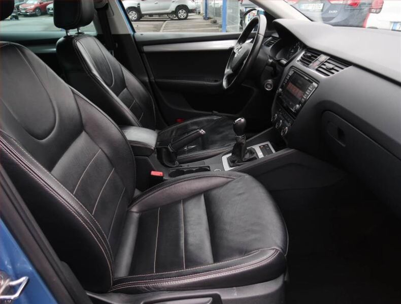 Škoda Octavia - hlavní fotka