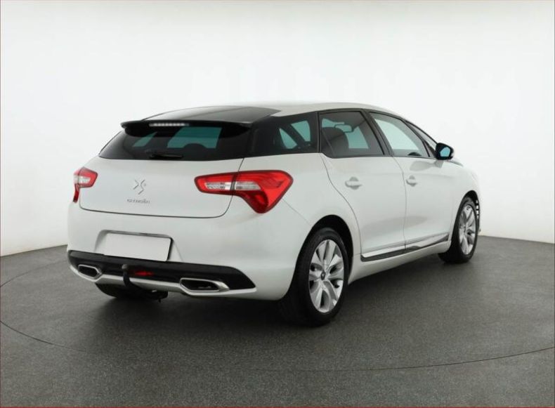 Citroën DS5 - hlavní fotka