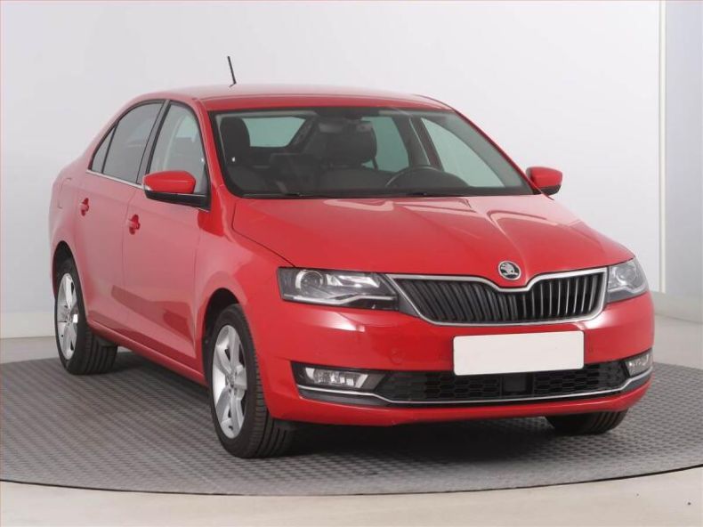Škoda Rapid - hlavní foto