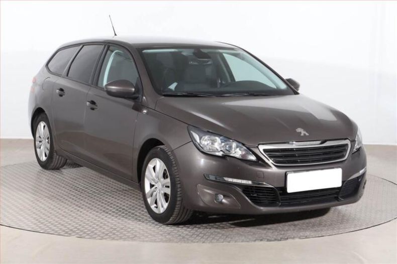 Peugeot 308 - hlavní foto