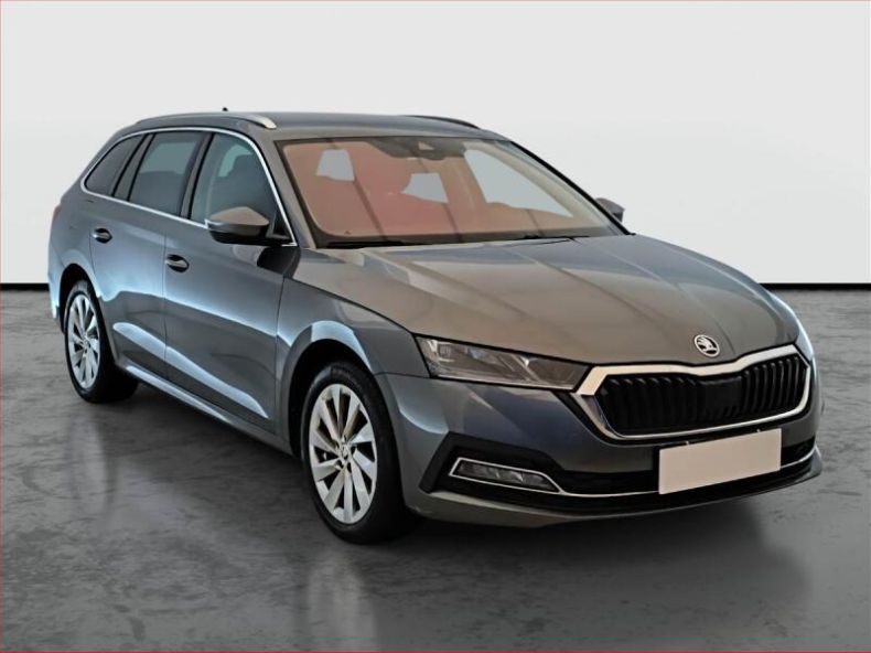Škoda Octavia - hlavní fotka